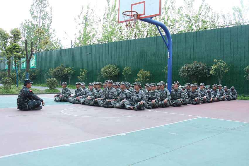 青少年对互联网上瘾我们该怎么办