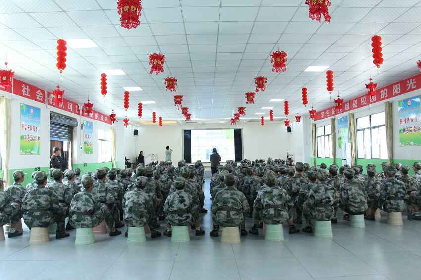 道德教育与自然培养(图1)